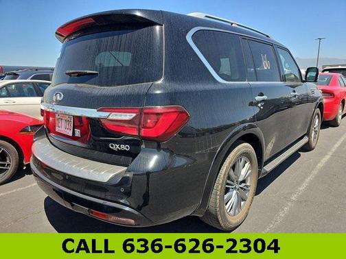 2022 INFINITI QX80 Luxe