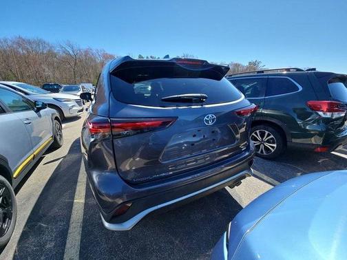 2024 Toyota Highlander XSE