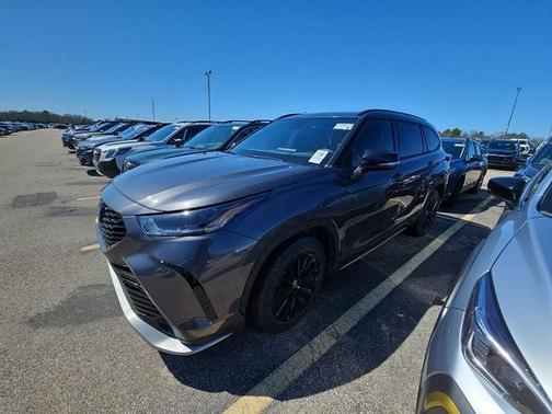 2024 Toyota Highlander XSE