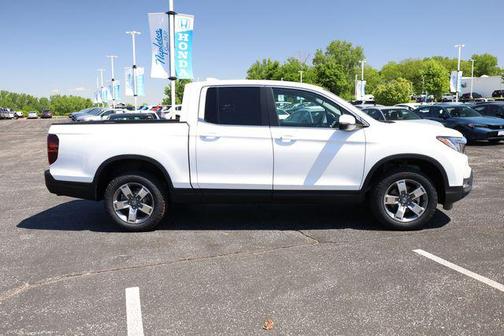 Platinum White Pearl 2026 Honda Ridgeline RTL