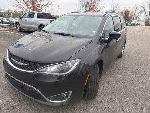 2018 Chrysler Pacifica Touring Plus