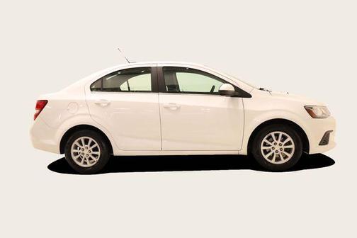 2017 Chevrolet Sonic LT