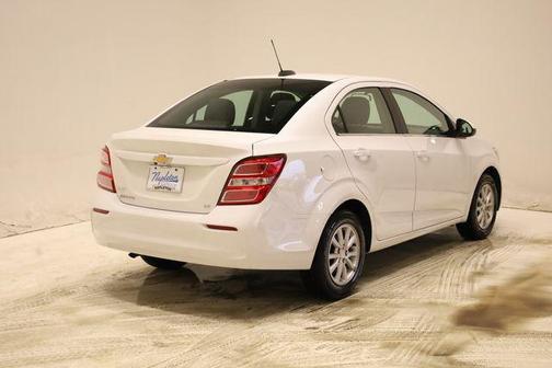 2017 Chevrolet Sonic LT