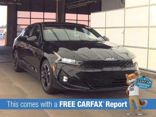 Ebony Black 2022 Kia K5 GT-Line