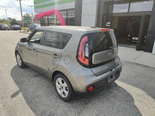 2017 Kia Soul Base