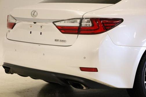 2017 Lexus ES 350 Base