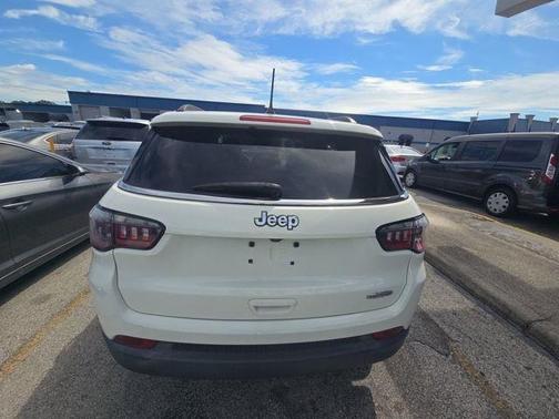 2017 Jeep New Compass Latitude