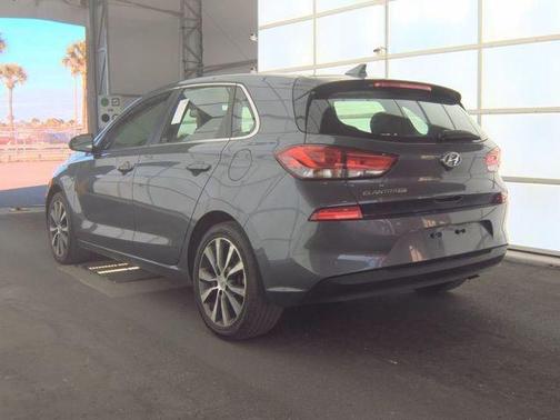 2018 Hyundai Elantra GT Base