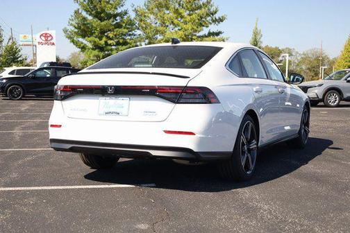 2025 Honda Accord Hybrid Base