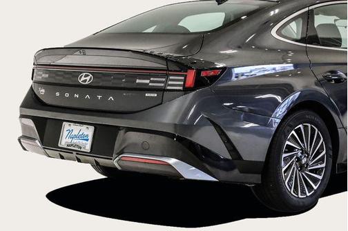 2024 Hyundai SONATA Hybrid SE