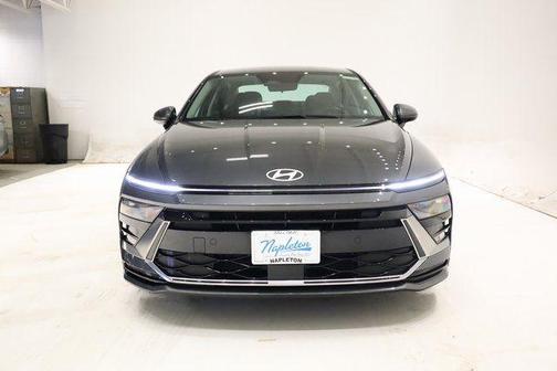 2024 Hyundai SONATA Hybrid SE