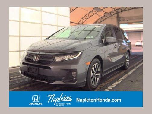 Sonic Gray Pearl 2025 Honda Odyssey EX-L