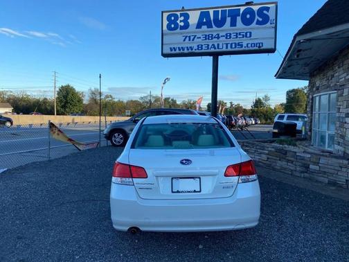 2011 Subaru Legacy Base