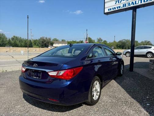 2012 Hyundai SONATA GLS