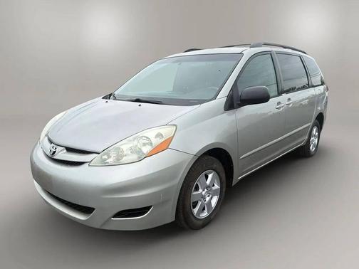 2006 Toyota Sienna LE