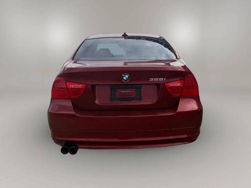 2011 BMW 328 328i 4dr Sedan