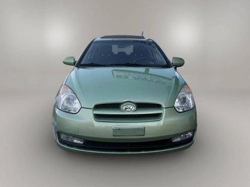 2009 Hyundai Accent SE