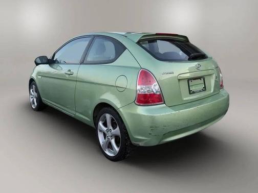 2009 Hyundai Accent SE