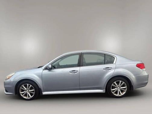 2013 Subaru Legacy Limited