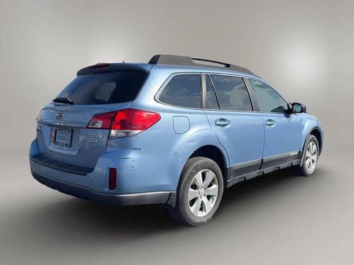 2011 Subaru Outback 3.6 R Limited