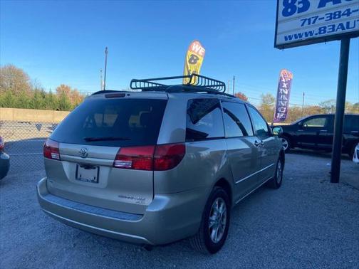 2005 Toyota Sienna XLE