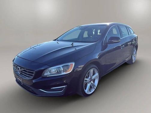 Magic Blue Metallic 2016 Volvo V60 T5 Platinum