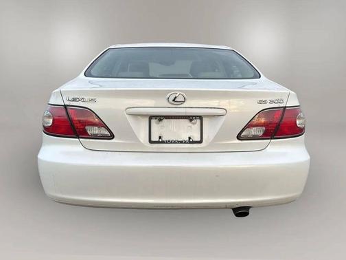 2002 Lexus ES 300 Base