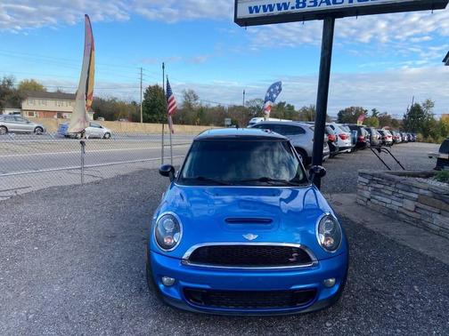 2011 MINI Cooper S Base
