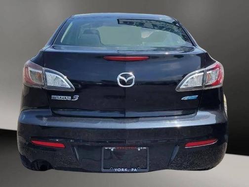 2013 Mazda Mazda3 i Sport