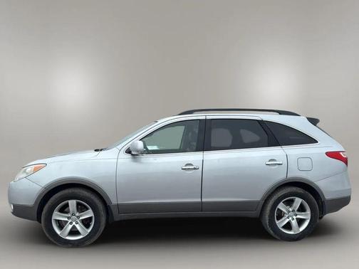 Stone White 2010 Hyundai Veracruz Limited