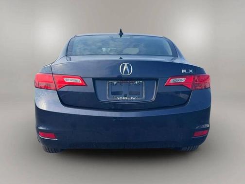 2013 Acura ILX 2.0L Technology