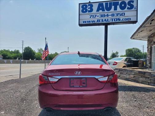 2011 Hyundai SONATA SE