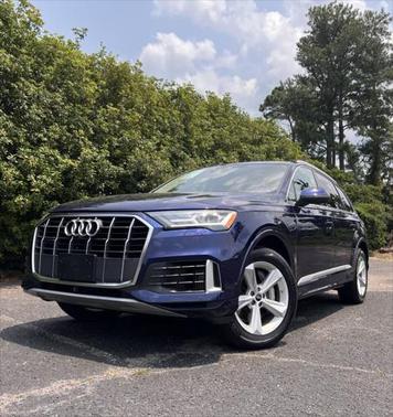 2022 Audi Q7 55 Premium