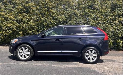 2017 Volvo XC60 T5 Inscription