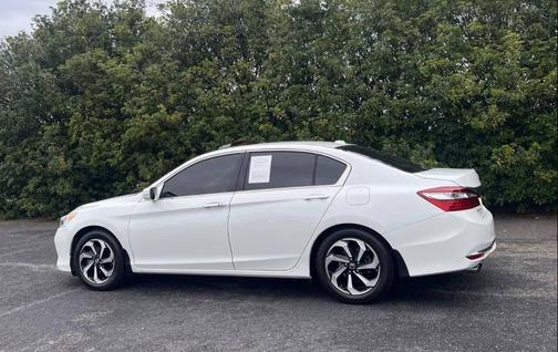 White Orchid Pearl 2017 Honda Accord EX-L