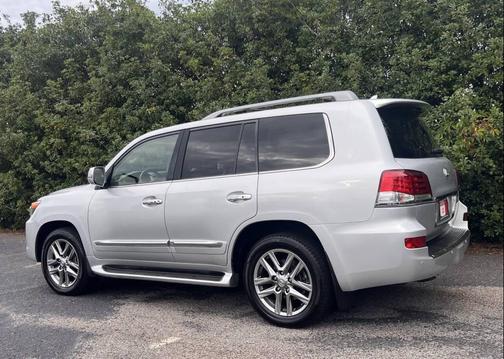 2013 Lexus LX 570 Base