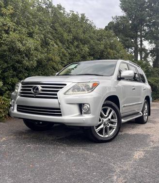 2013 Lexus LX 570 Base