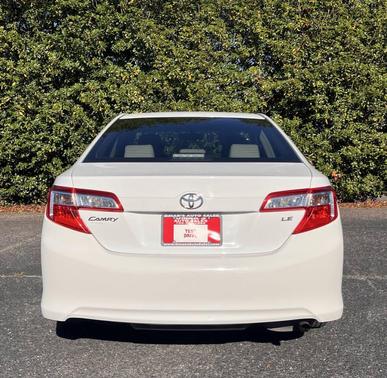 2012 Toyota Camry LE