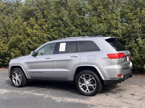 2018 Jeep Grand Cherokee Sterling Edition