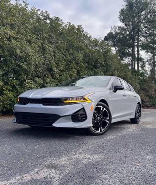 2022 Kia K5 GT-Line