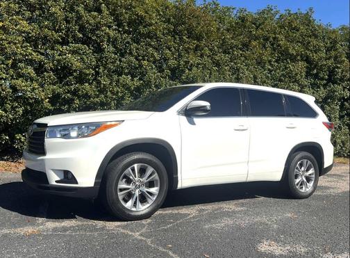 2016 Toyota Highlander LE Plus