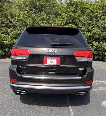 2017 Jeep Grand Cherokee Summit