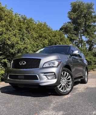 2017 INFINITI QX80 Base