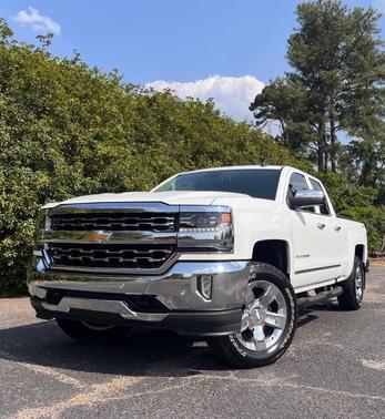 Summit White 2017 Chevrolet Silverado 1500 LTZ