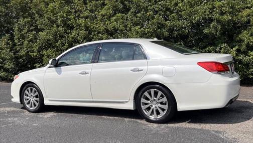 2011 Toyota Avalon Limited