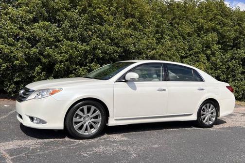 2011 Toyota Avalon Limited