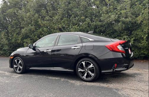 2017 Honda Civic Touring