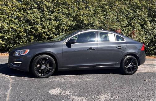 2014 Volvo S60 T5 Platinum