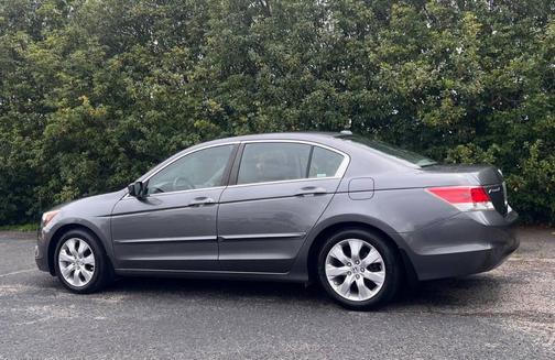 Polished Metal Metallic 2009 Honda Accord EX