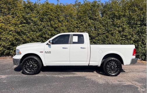 2017 RAM 1500 Laramie